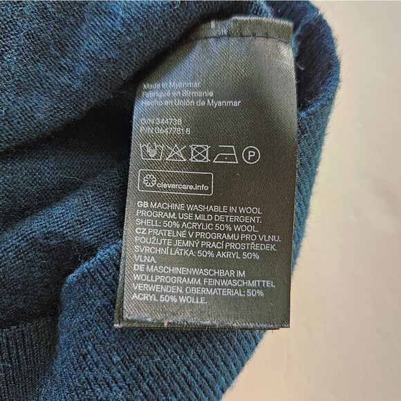 H&M Premium Crewneck Classic Knit Wool Blend Pullover Minimalist Sweater Blue M - Picture 8 of 8